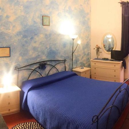 Eco B&B I Due Oleandri Марина ди Карара Екстериор снимка